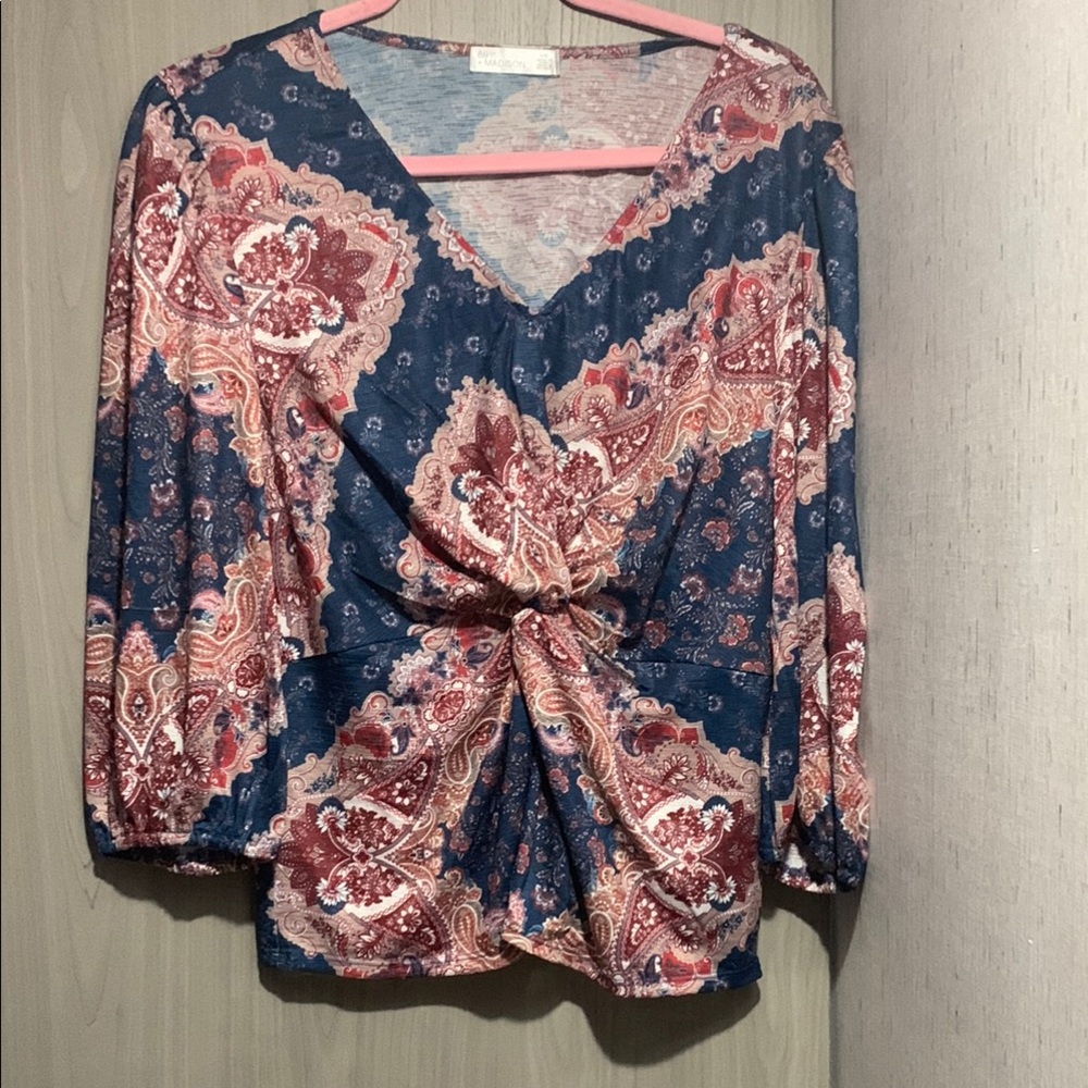 NWT Paisley Print V-Neck Top Side Zip - Picture 16 of 17